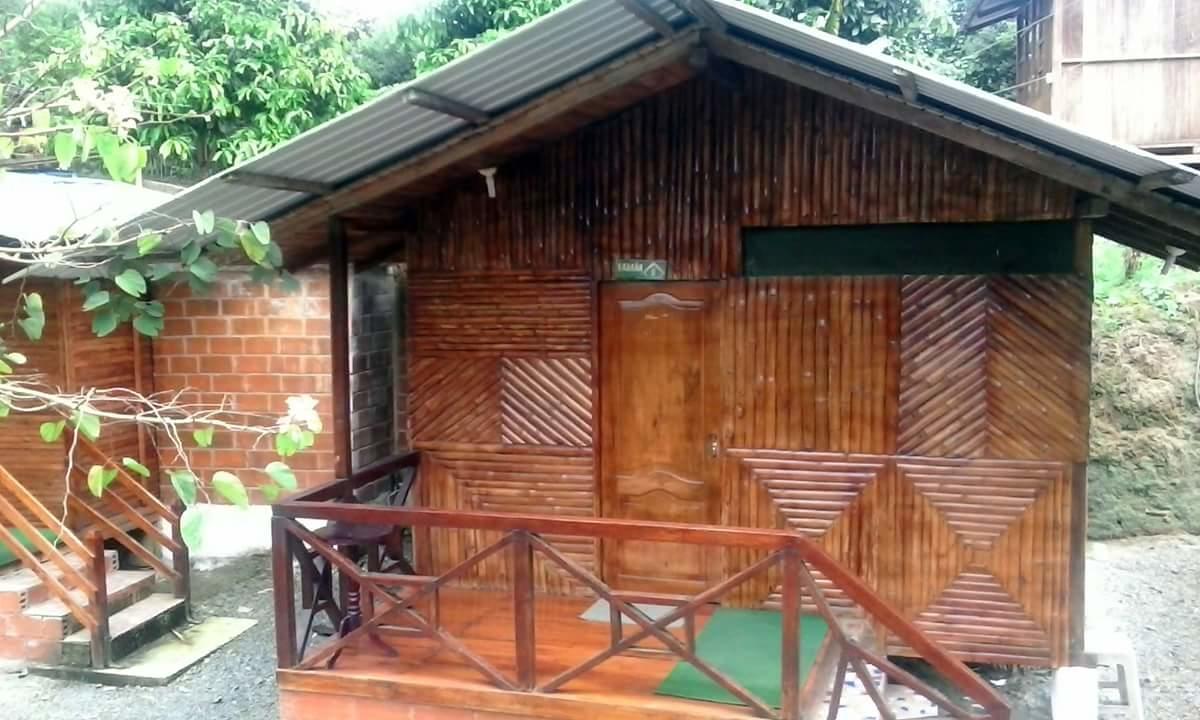 Hosteria Kasadasa 산토 도밍고 데 로스 콜로라도스 외부 사진