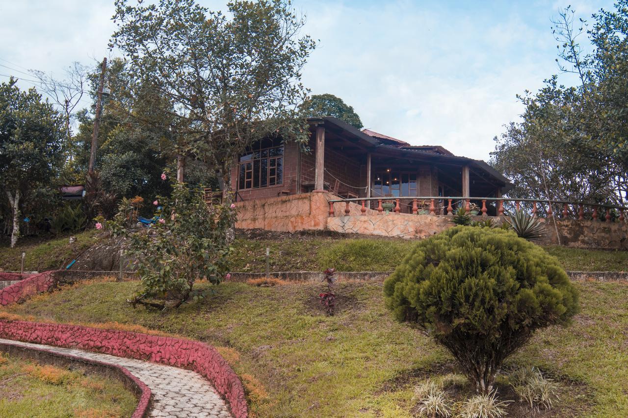 Hosteria Kasadasa 산토 도밍고 데 로스 콜로라도스 외부 사진