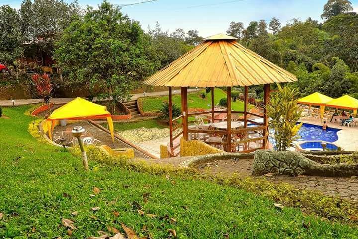 Hosteria Kasadasa 산토 도밍고 데 로스 콜로라도스 외부 사진